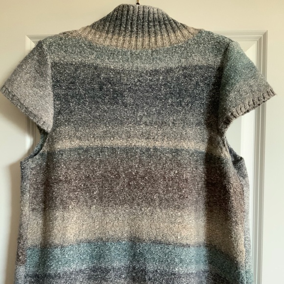 Christopher & Banks Short Sleeve Sweater - Picture 4 of 4